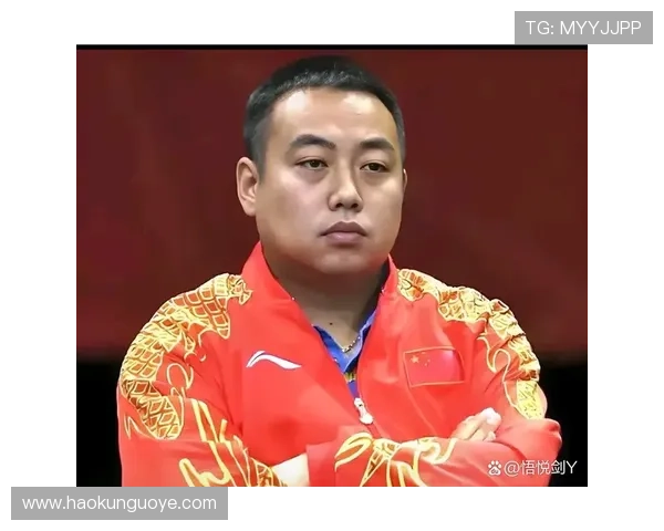 孙颖莎赛后独自离场举动引热议 细节曝光队友接受采访时反应成焦点 孙颖莎赛后独自离场举动引热议 细节曝光队友接受采访时反应成焦点